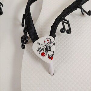 New One-of-a-kind Flip Flops 7-8 White Tattoo Johnny Guitar Pick Music Concert
